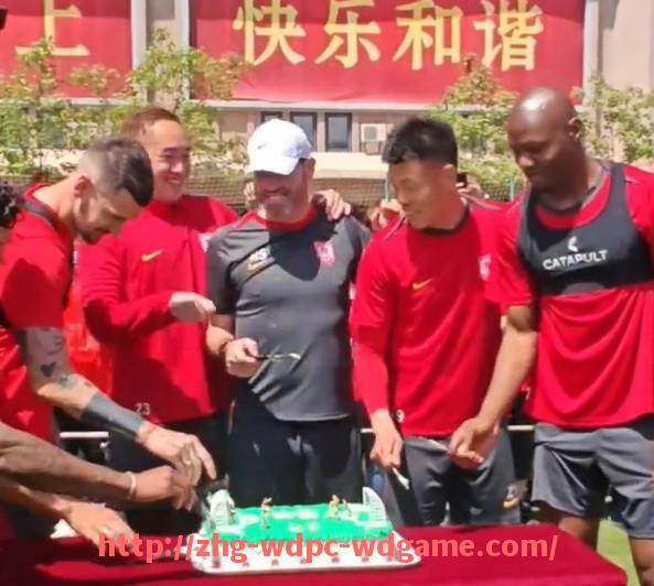问鼎娱乐官方网站-法甲年度最佳球员评选机制与候选名单